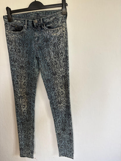Blue Floral Skinny Jeans - Retro 90s Style — additional view 10
