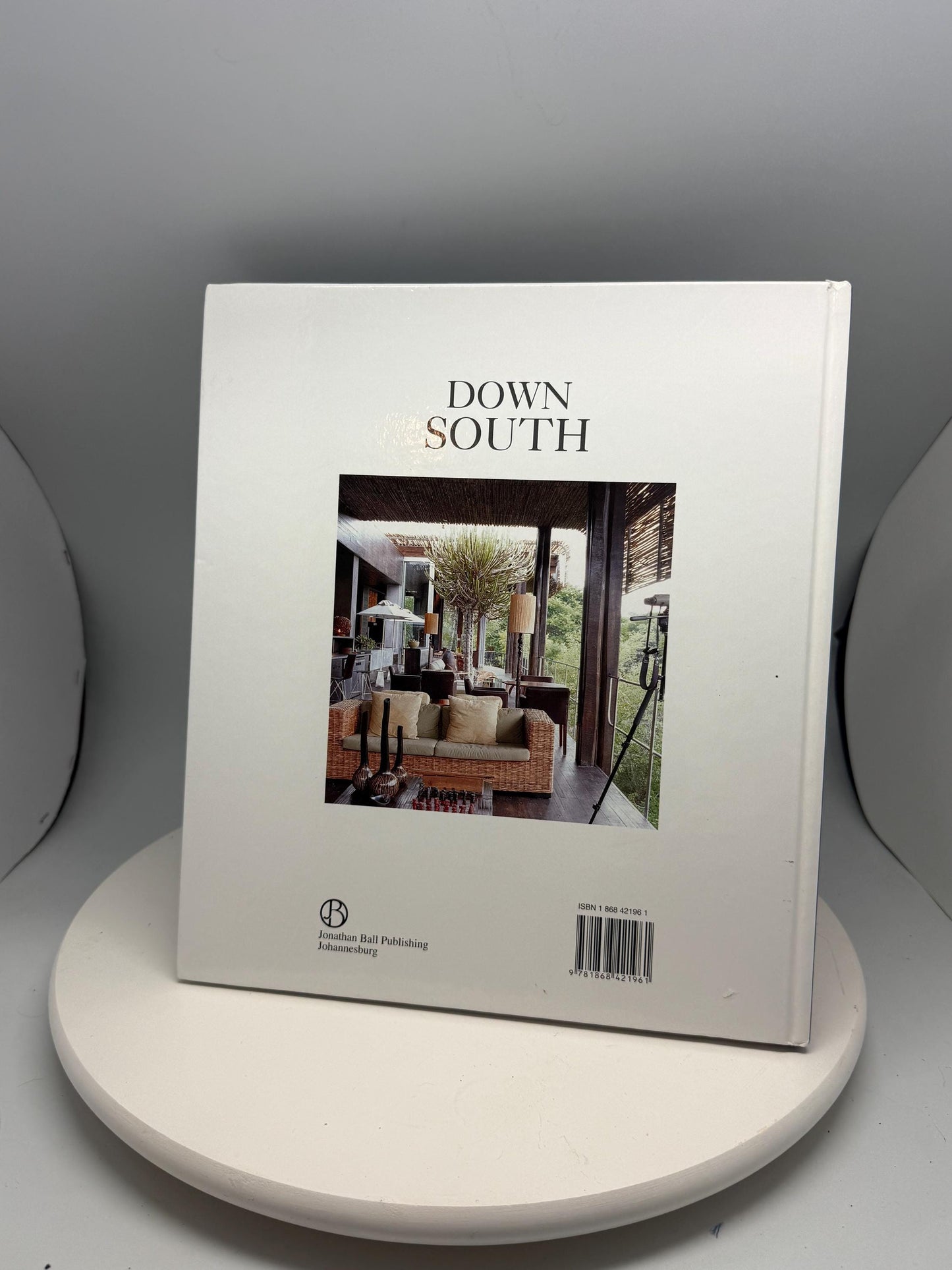 Down South: A South African Interiors Book — additional view 5