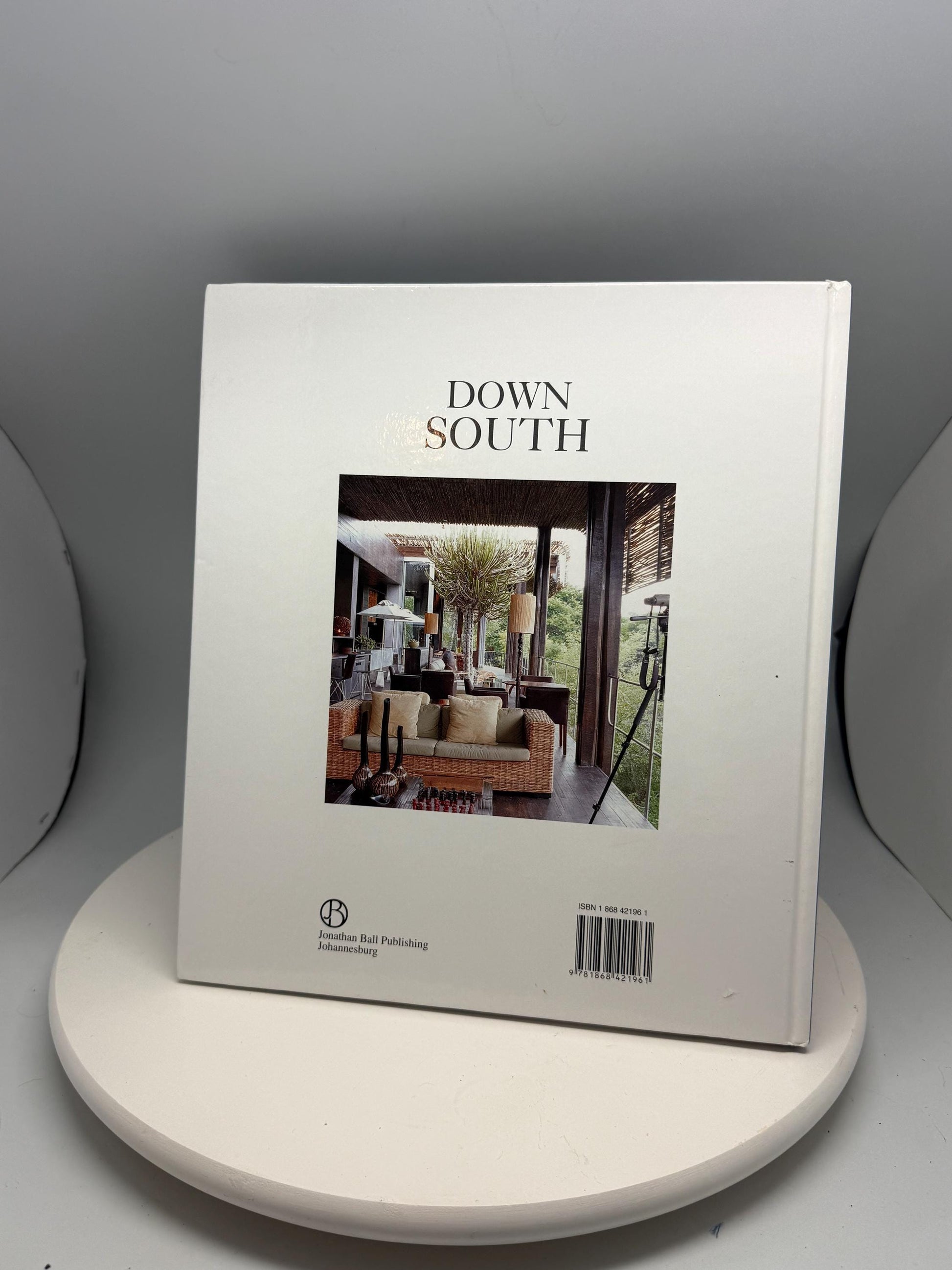 Down South: A South African Interiors Book — additional view 5