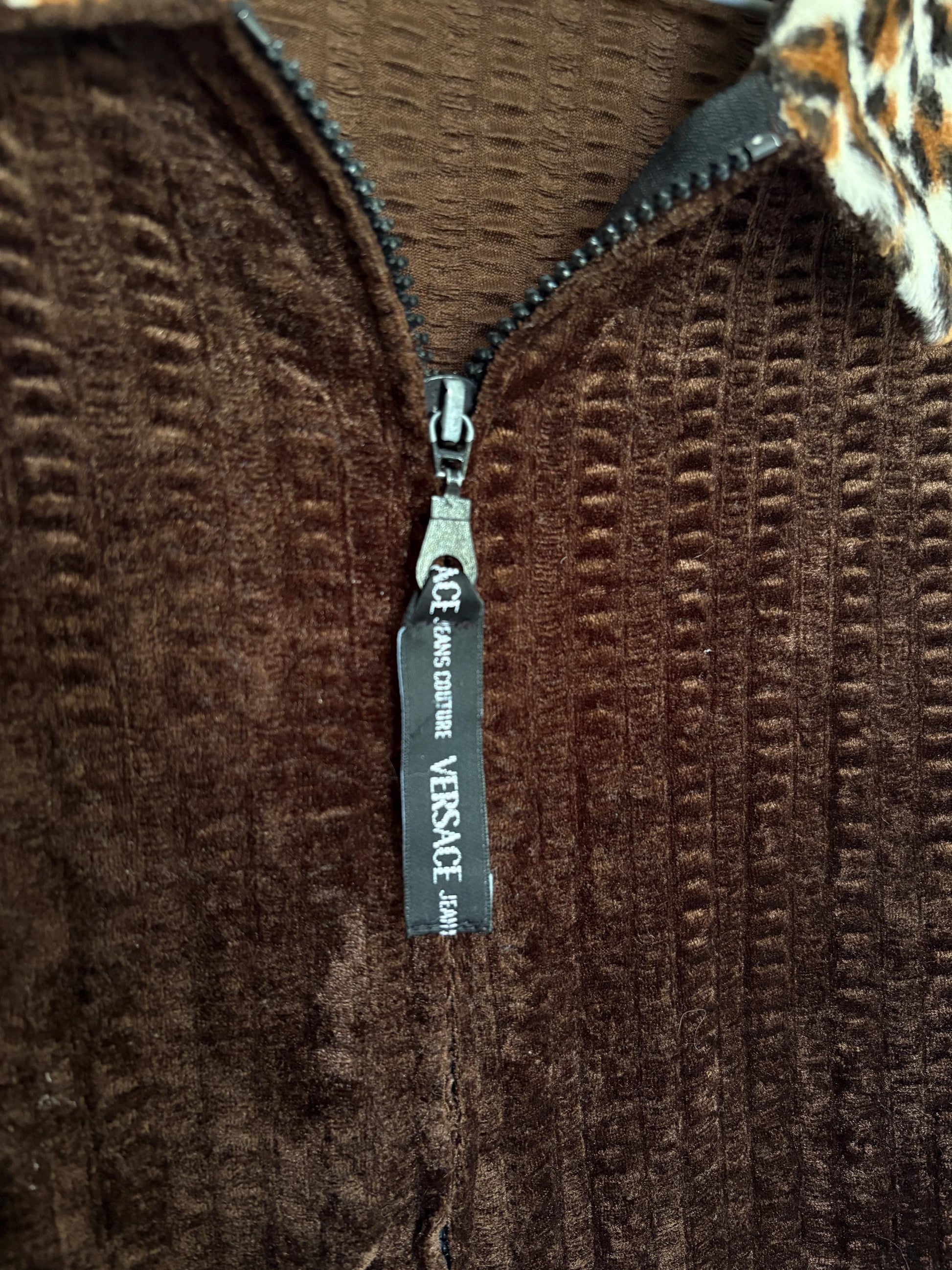 Vintage Versace Brown Zip Jacket With Leopard Collar — additional view 6