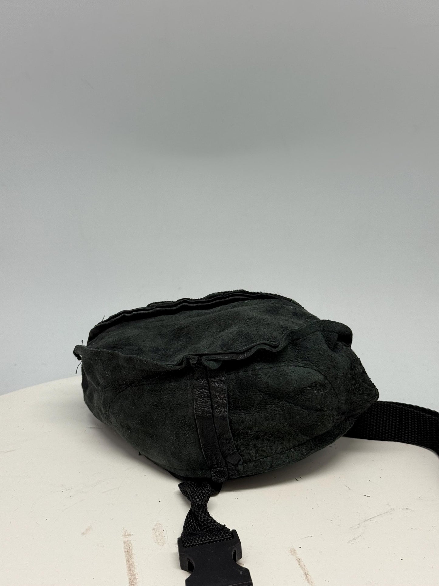 Vintage Black Leather Fanny Pack — additional view 14