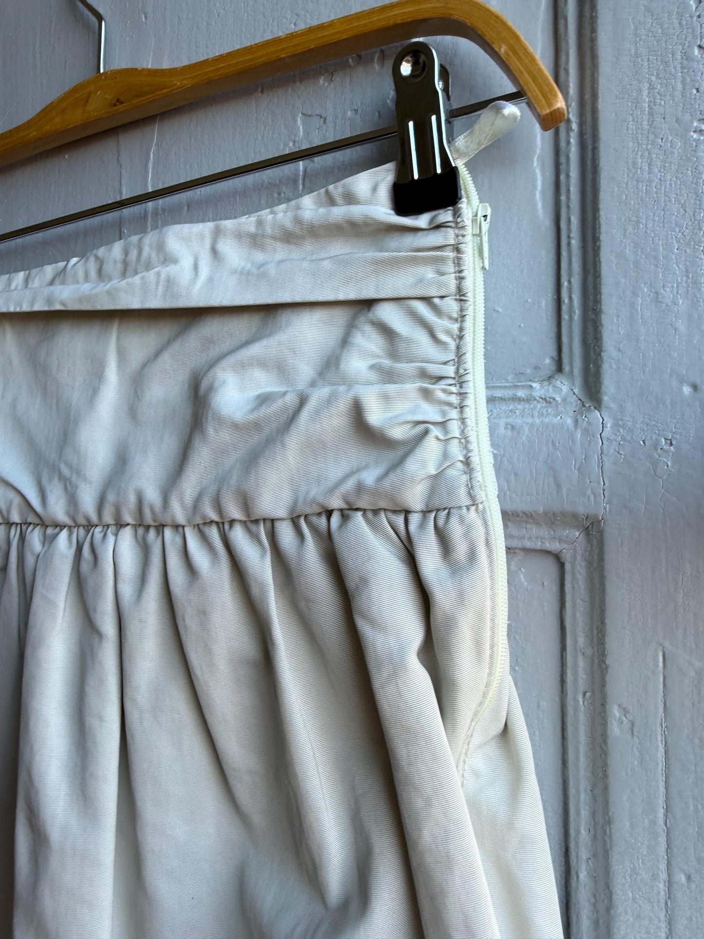 Beige High-Waist Skirt With Gathered Waistline — additional view 8