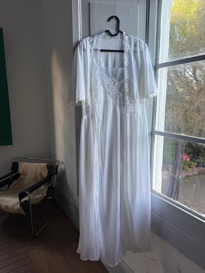 Vintage White Nightgown and Robe Set — fabric close-up