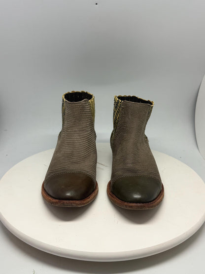 Green Leather Ankle Boots With Snake Texture — additional view 7