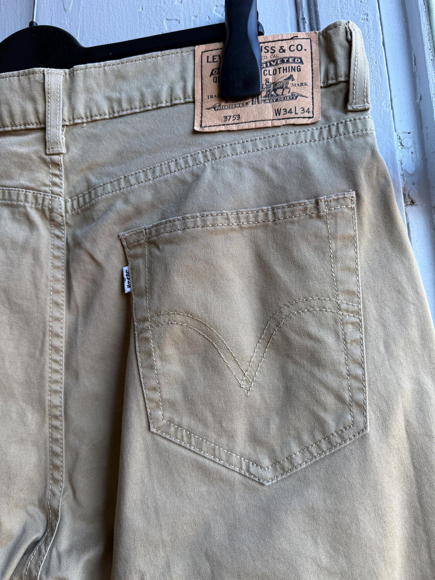 90s Levi’s White Tab Straight Leg Pants — additional view 10