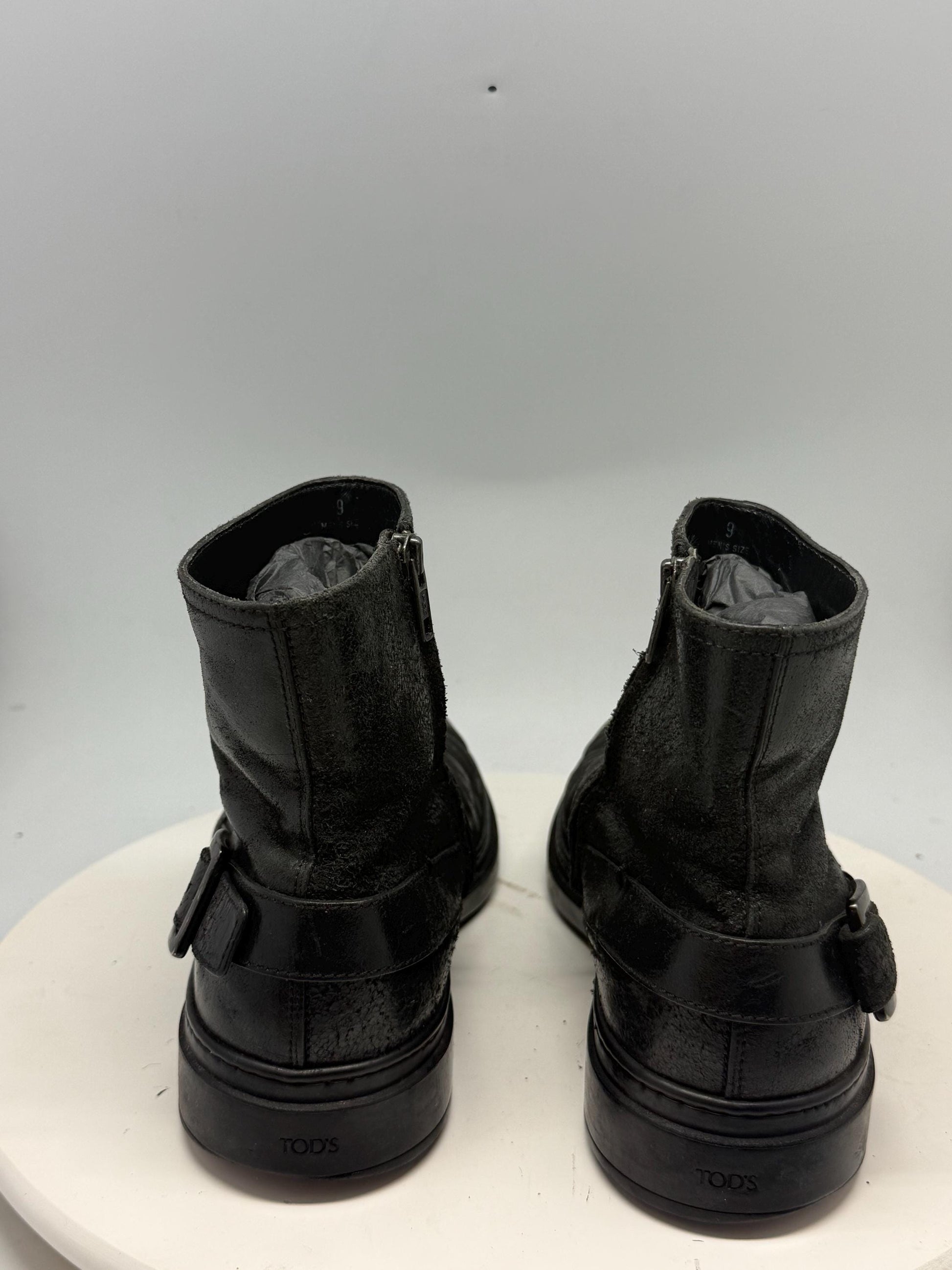 Tod's Black Leather Ankle Boots for Men — additional view 5