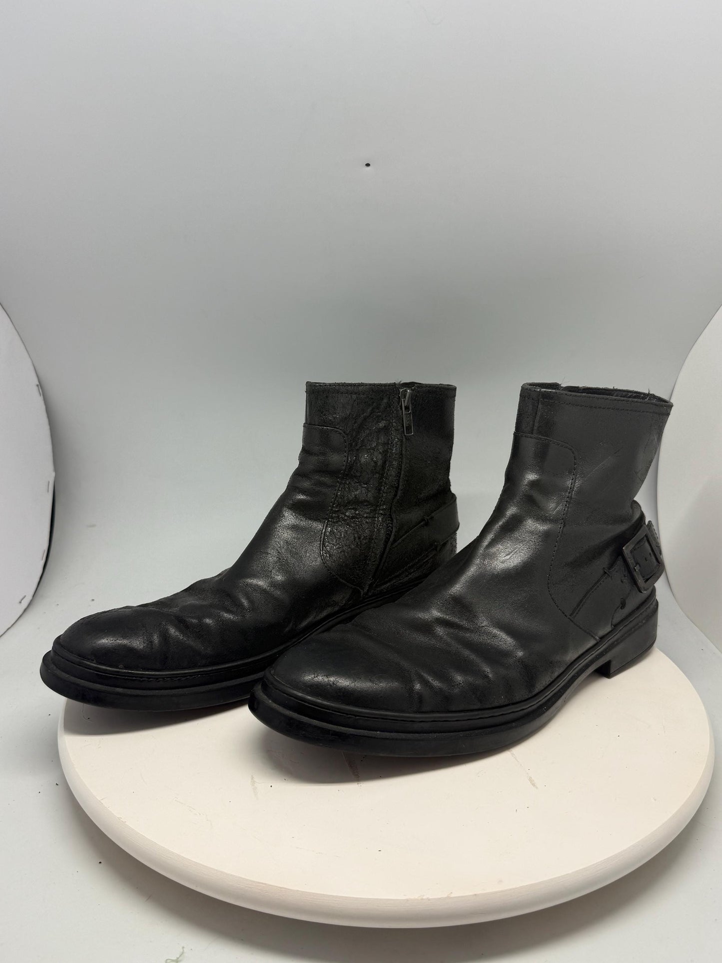 Tod's Black Leather Ankle Boots for Men — back view