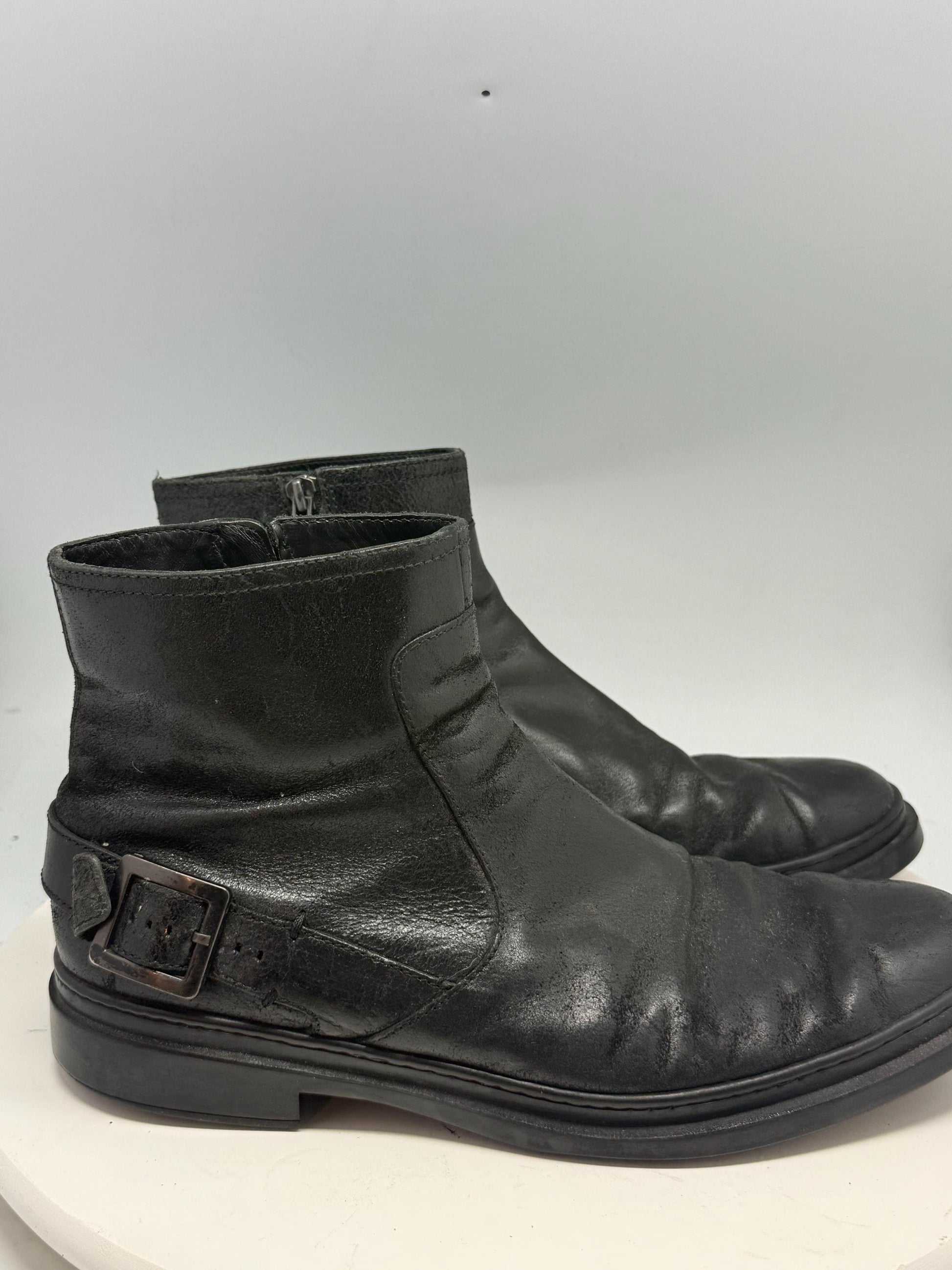 Tod's Black Leather Ankle Boots for Men — additional view 6