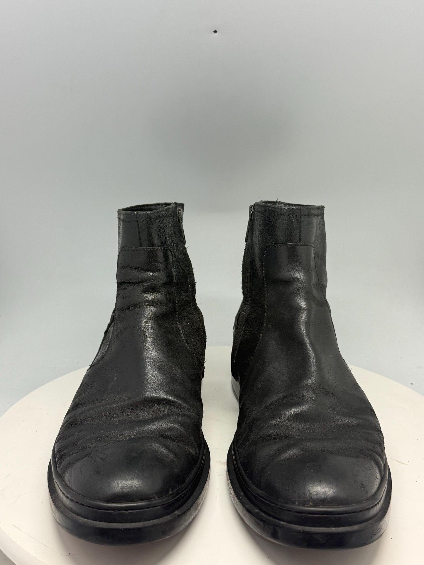 Tod's Black Leather Ankle Boots for Men — additional view 8