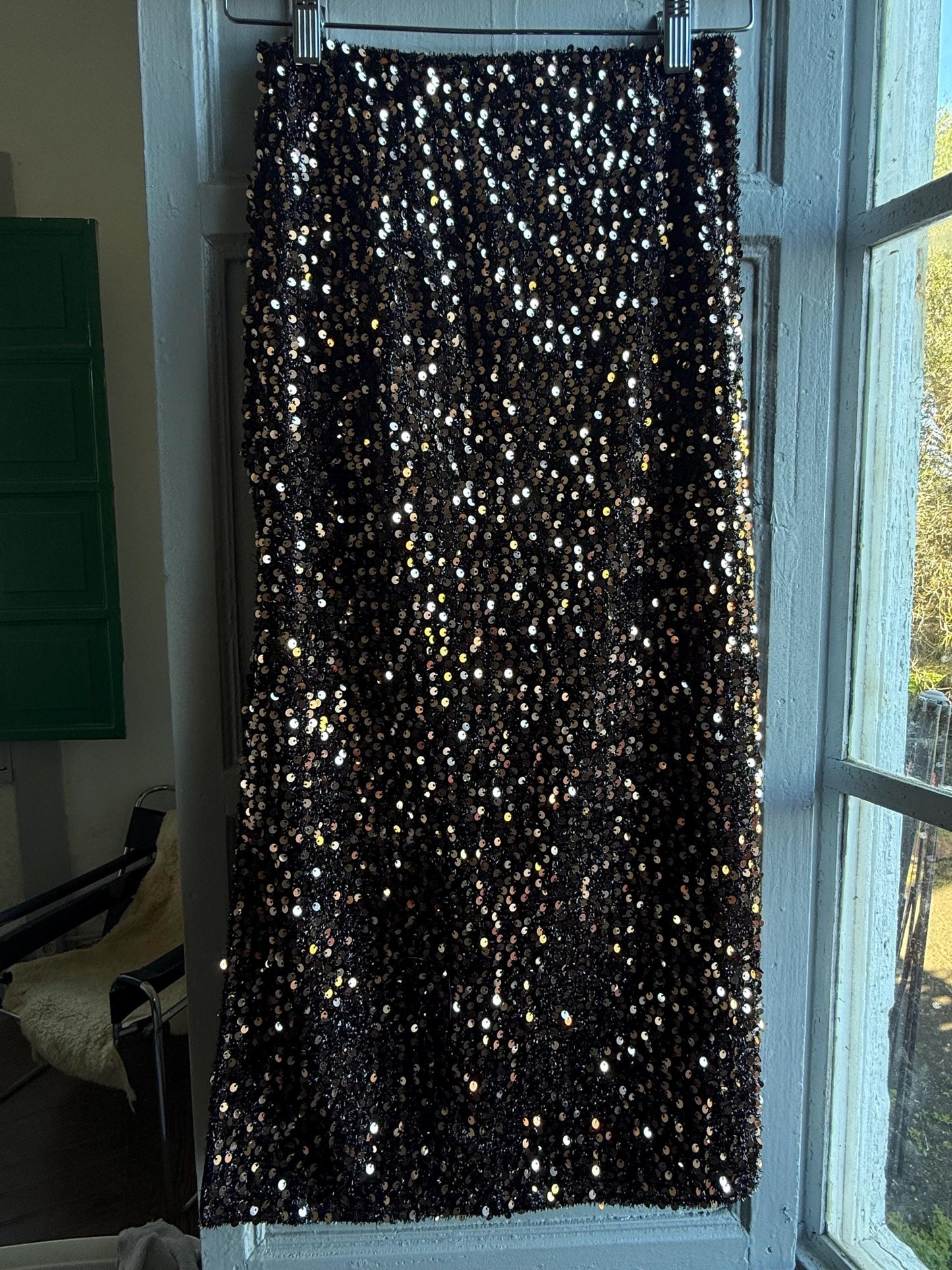 Black sequin skirt with long side slit, New years eve sparkly outfit, holiday party, size XXS