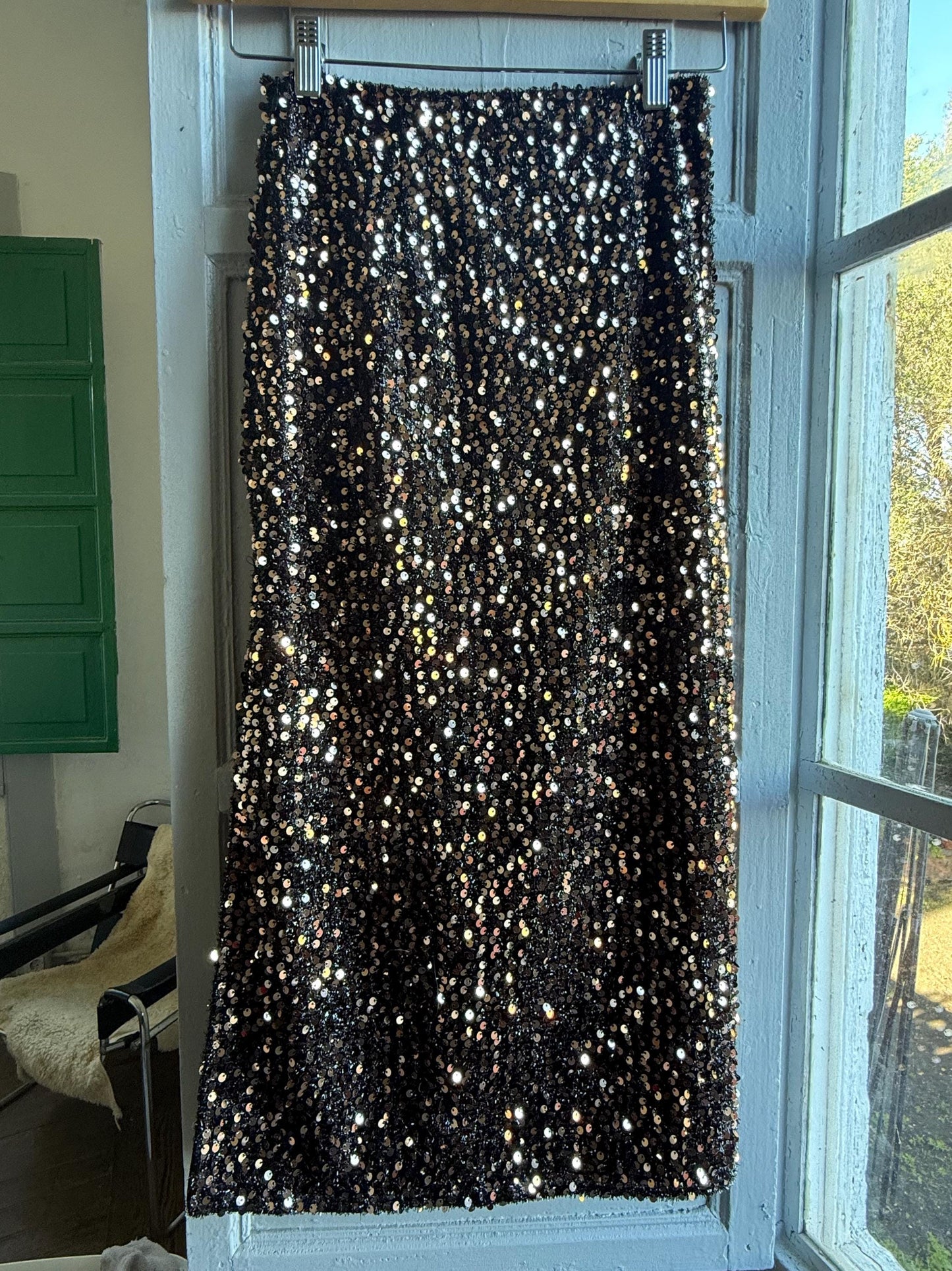 Black sequin skirt with long side slit, New years eve sparkly outfit, holiday party, size XXS