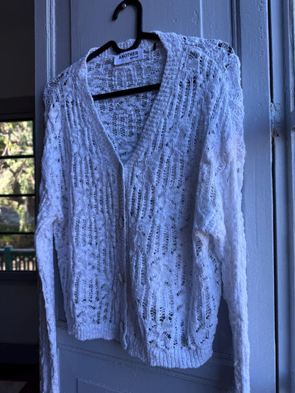 Vintage White Knit Vest With Pearl Buttons — additional view 9