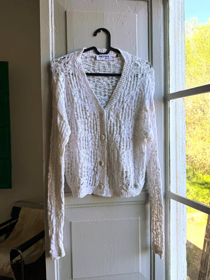 Vintage White Knit Vest With Pearl Buttons — back view
