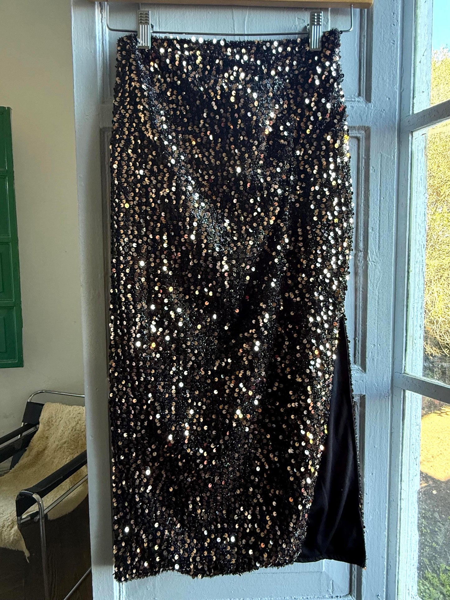 Black sequin skirt with long side slit, New years eve sparkly outfit, holiday party, size XXS