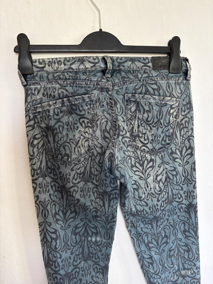Blue Floral Skinny Jeans - Retro 90s Style — additional view 12