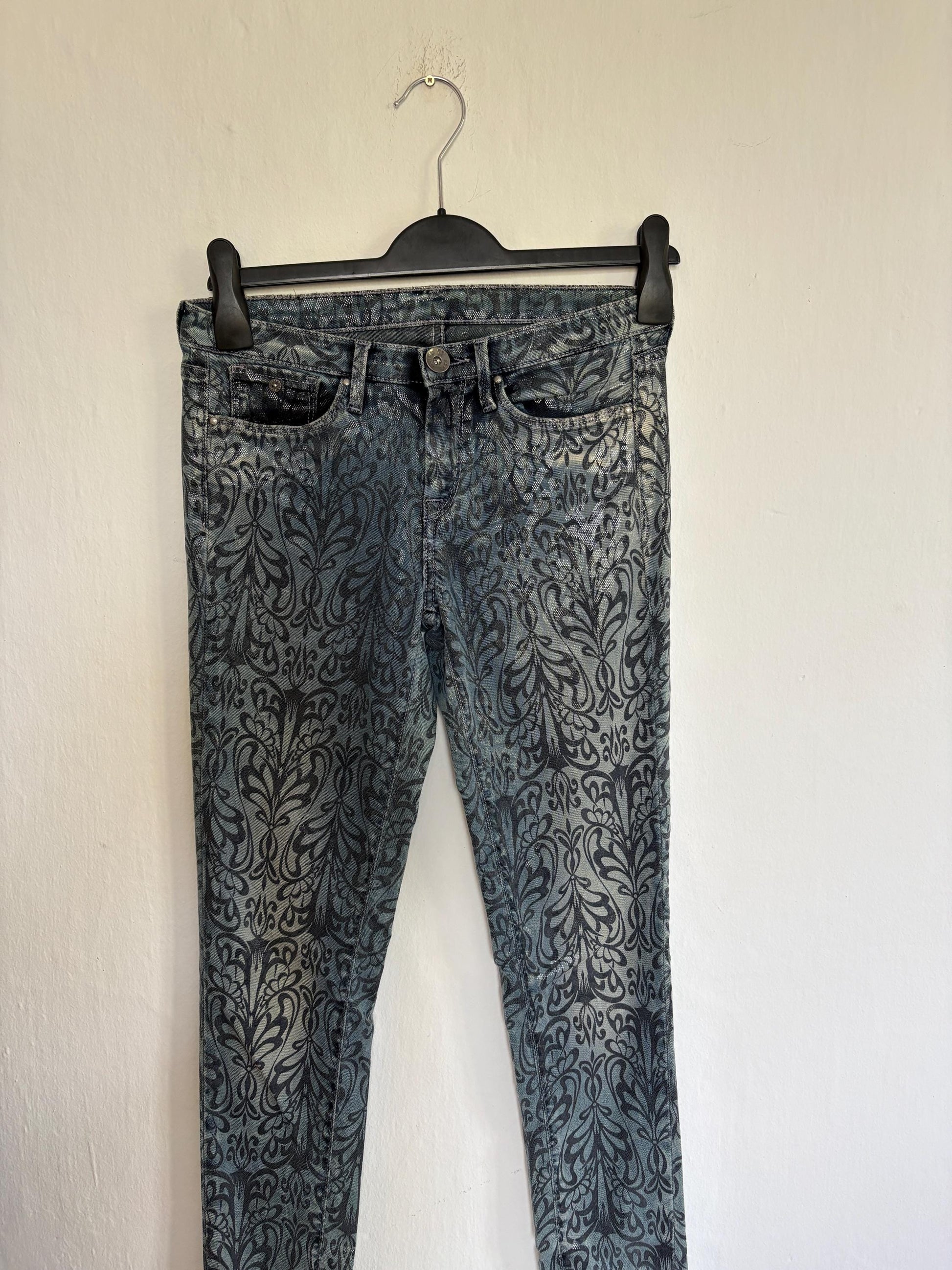 Blue Floral Skinny Jeans - Retro 90s Style — additional view 7