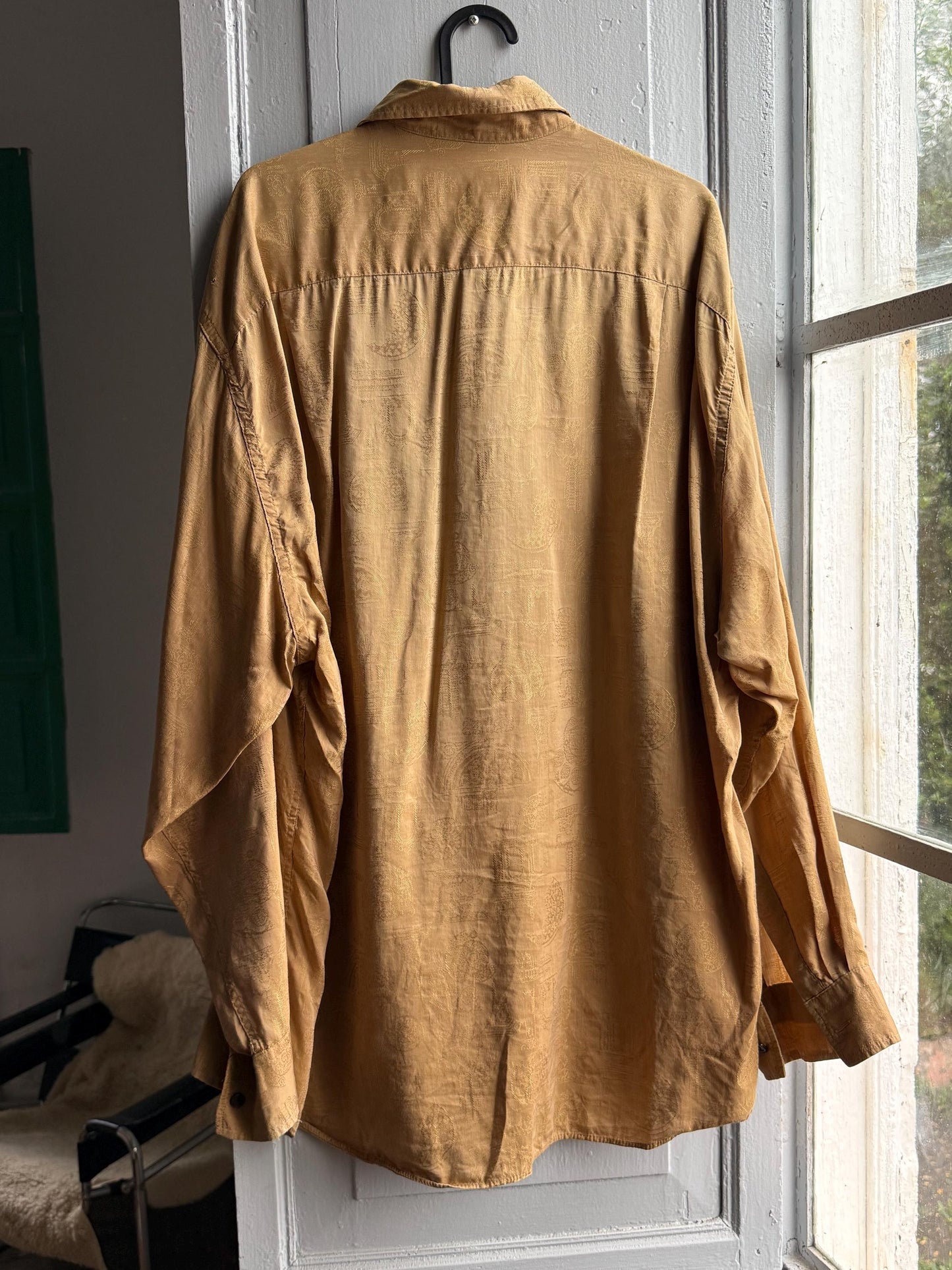 Vintage Veneto Macwey Drapey Fit Shirt — additional view 8