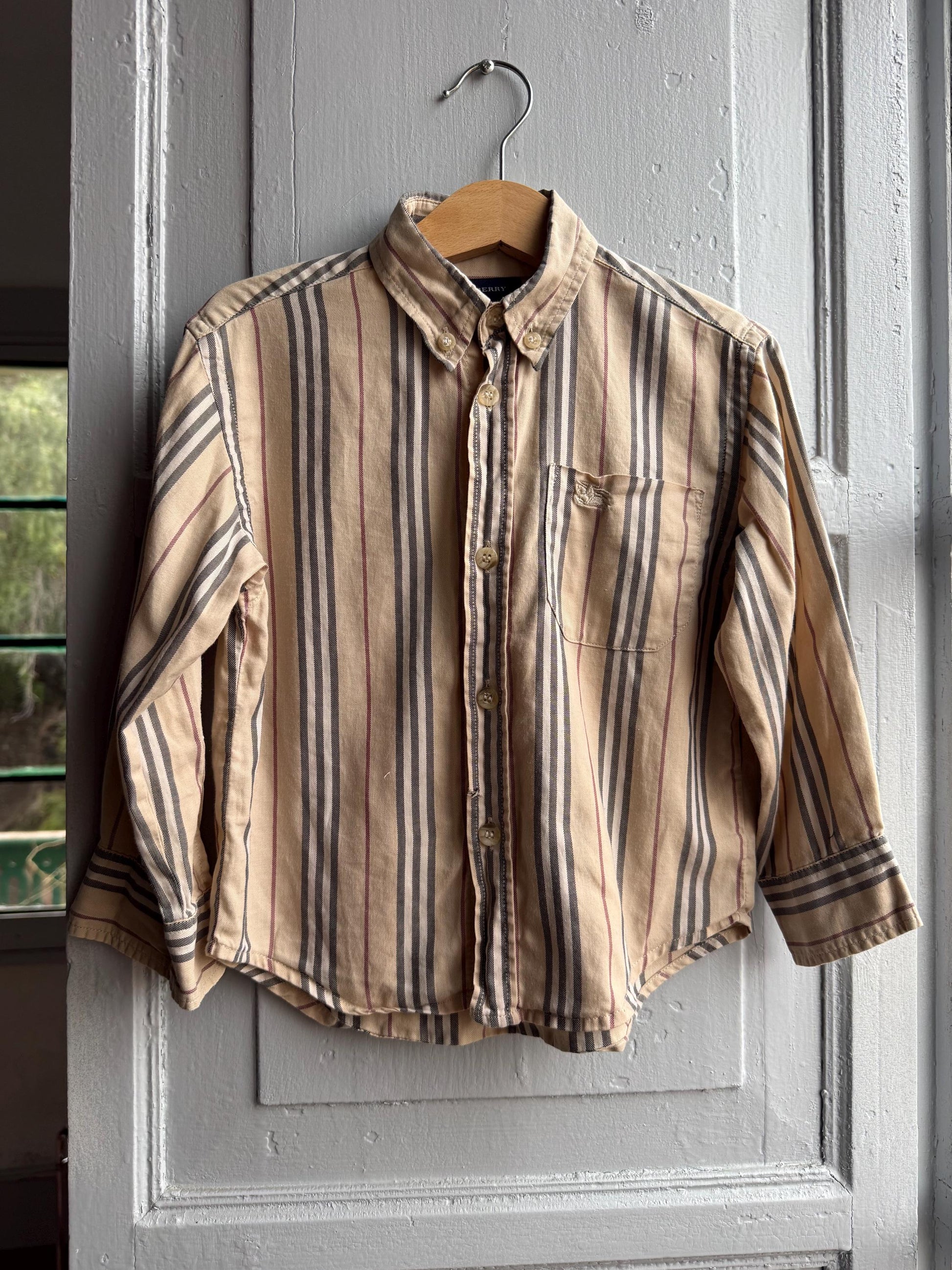 Burberry London kids button up shirt, cotton boy blouse, Size 3 year old.