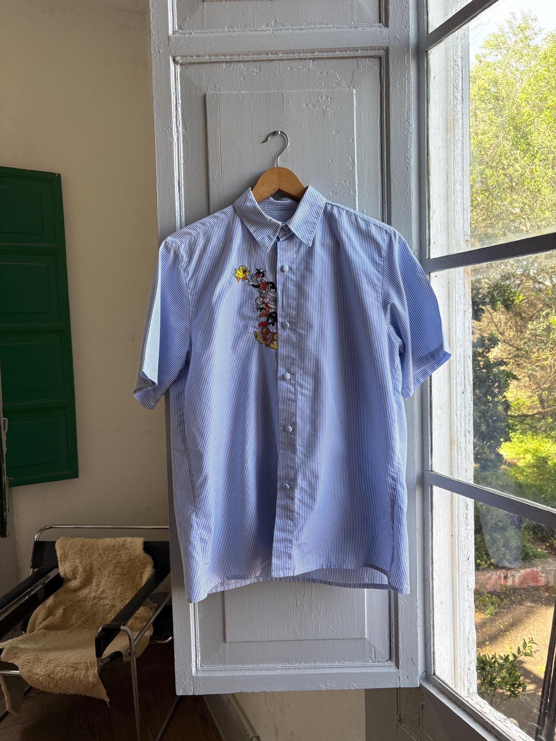 Vintage Blue Striped Looney Tunes Shirt — additional view 7