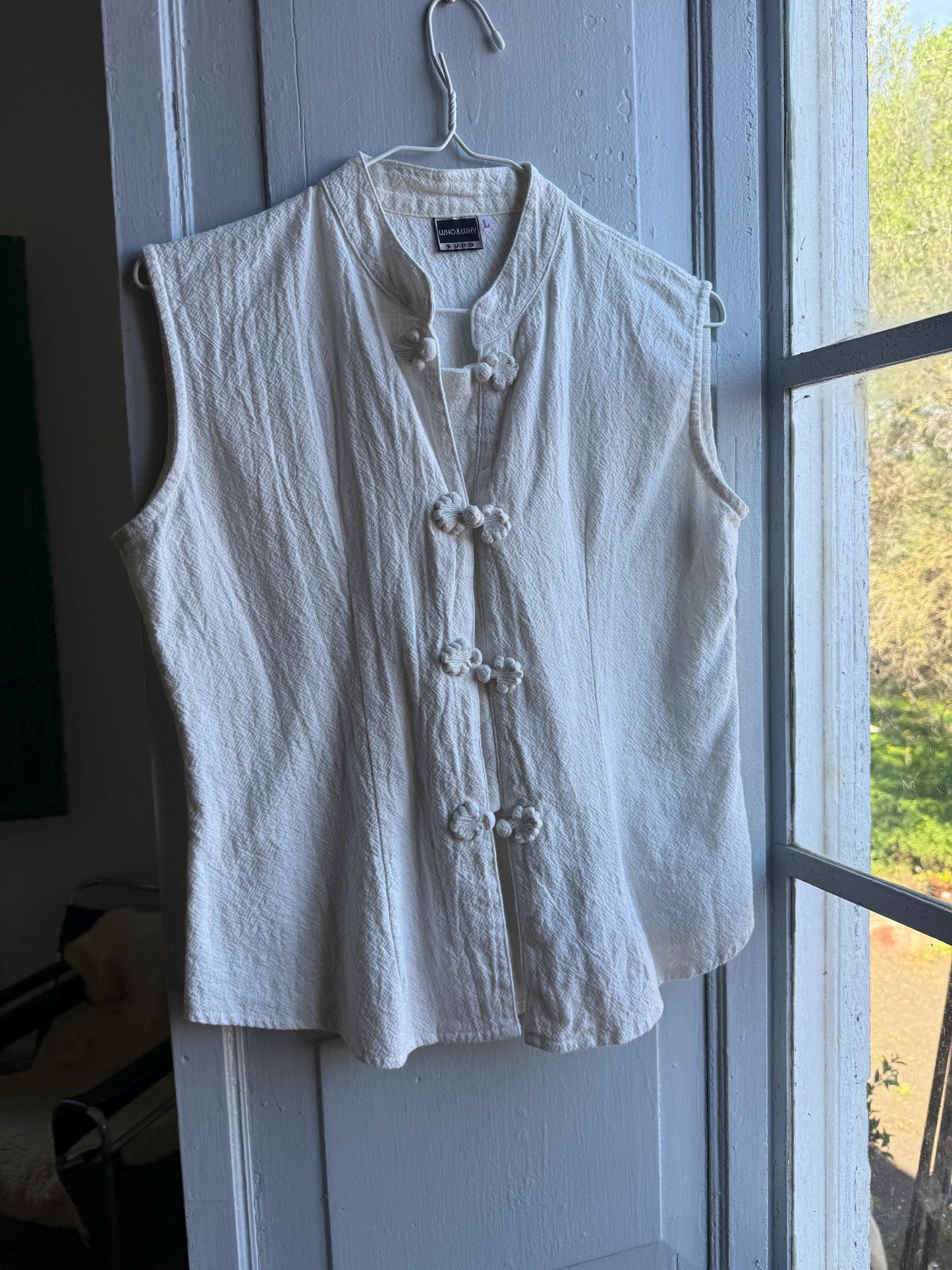 Vintage White Cotton Sleeveless Camisole — additional view 6