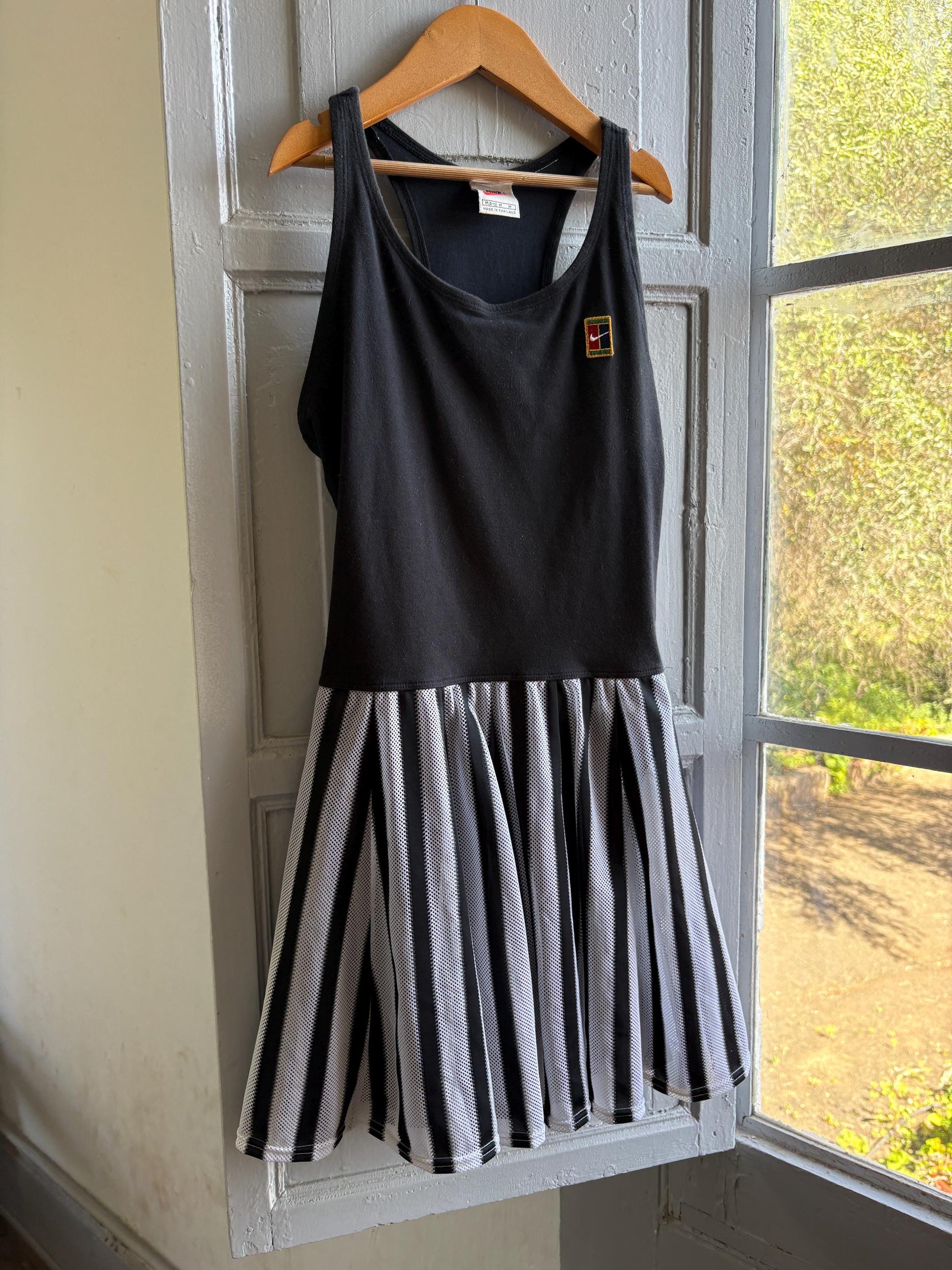Vintage Nike Black Tennis Dress for Kids — additional view 9