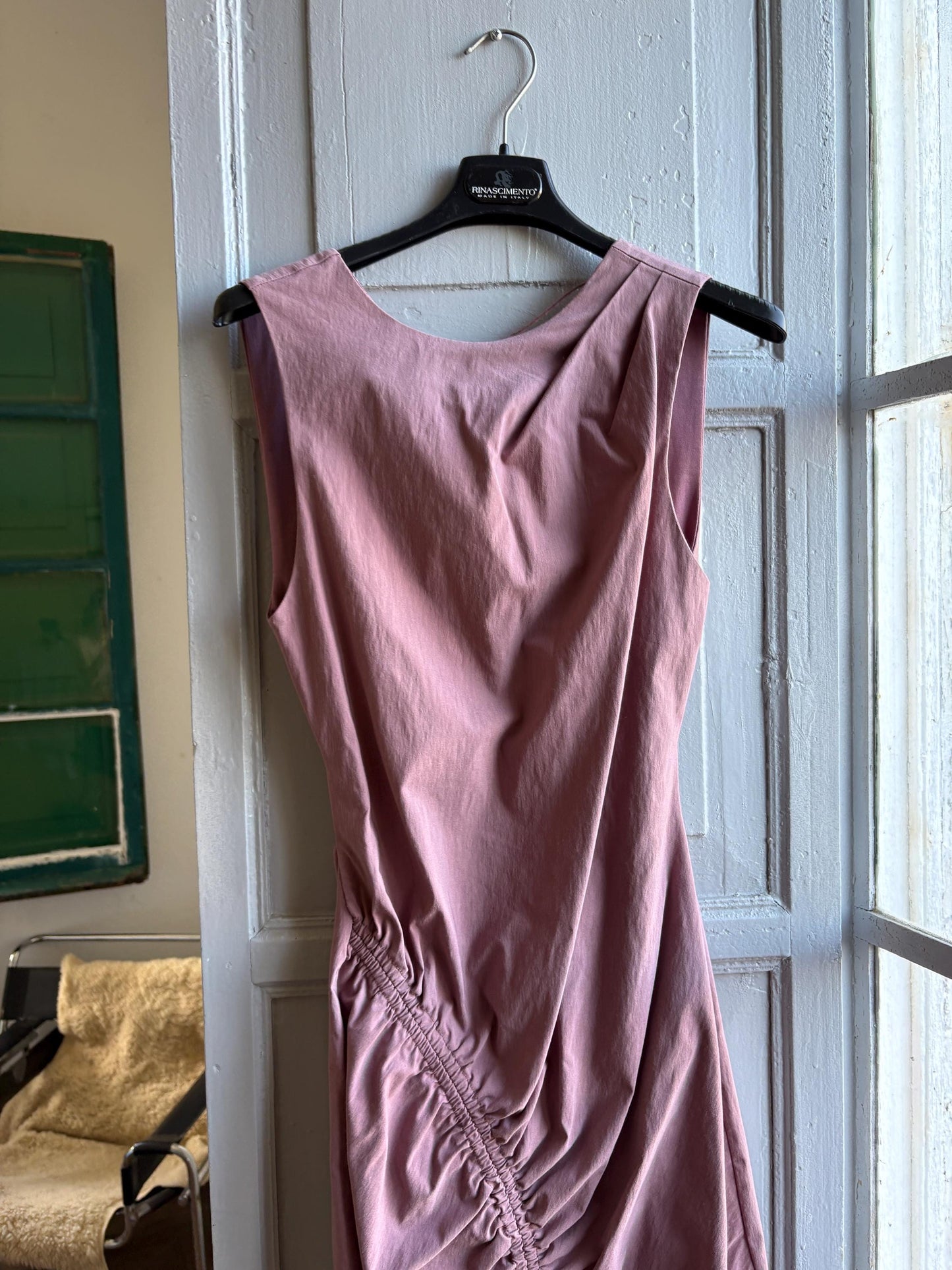 Dusty pink dress with deep open back, Sexy hourglass figure mini.