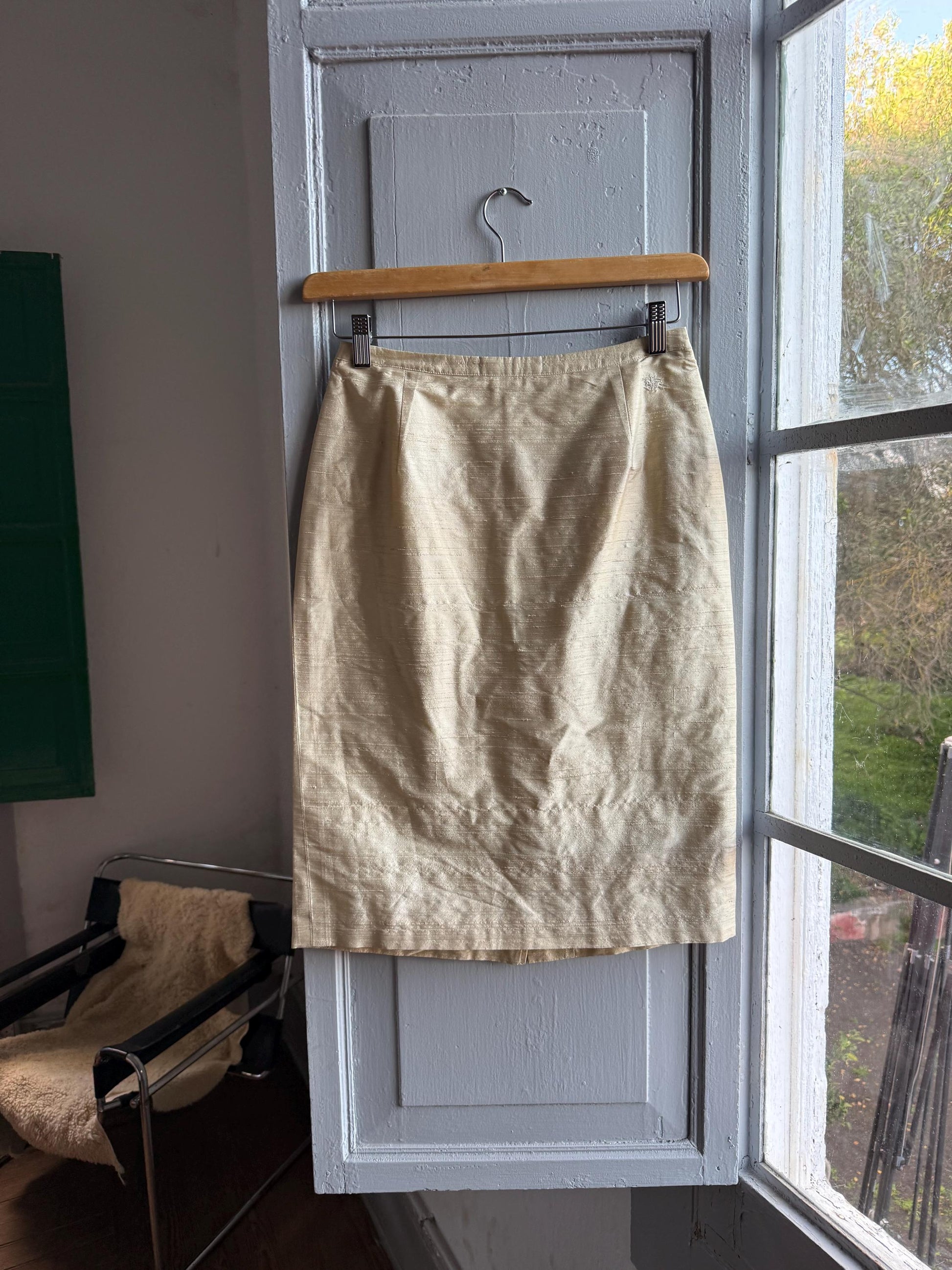 Vintage Burberry Silk Champagne Pencil Skirt — detail