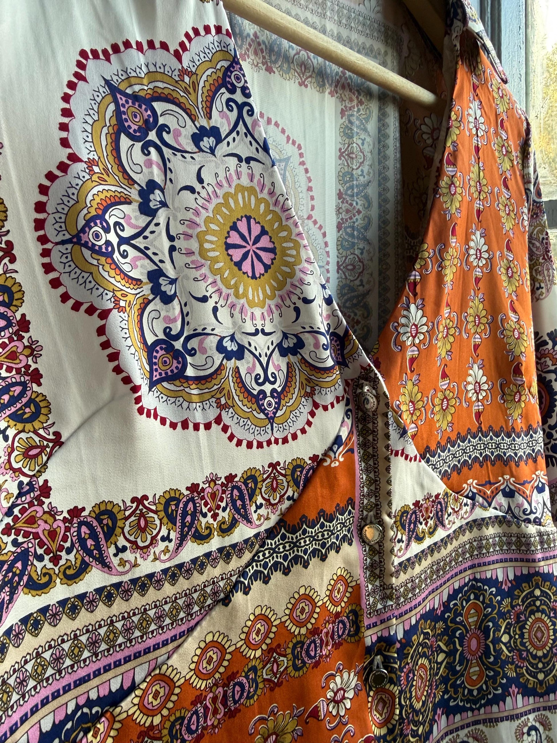 Colourful Floral Print Women's Blouse — additional view 9