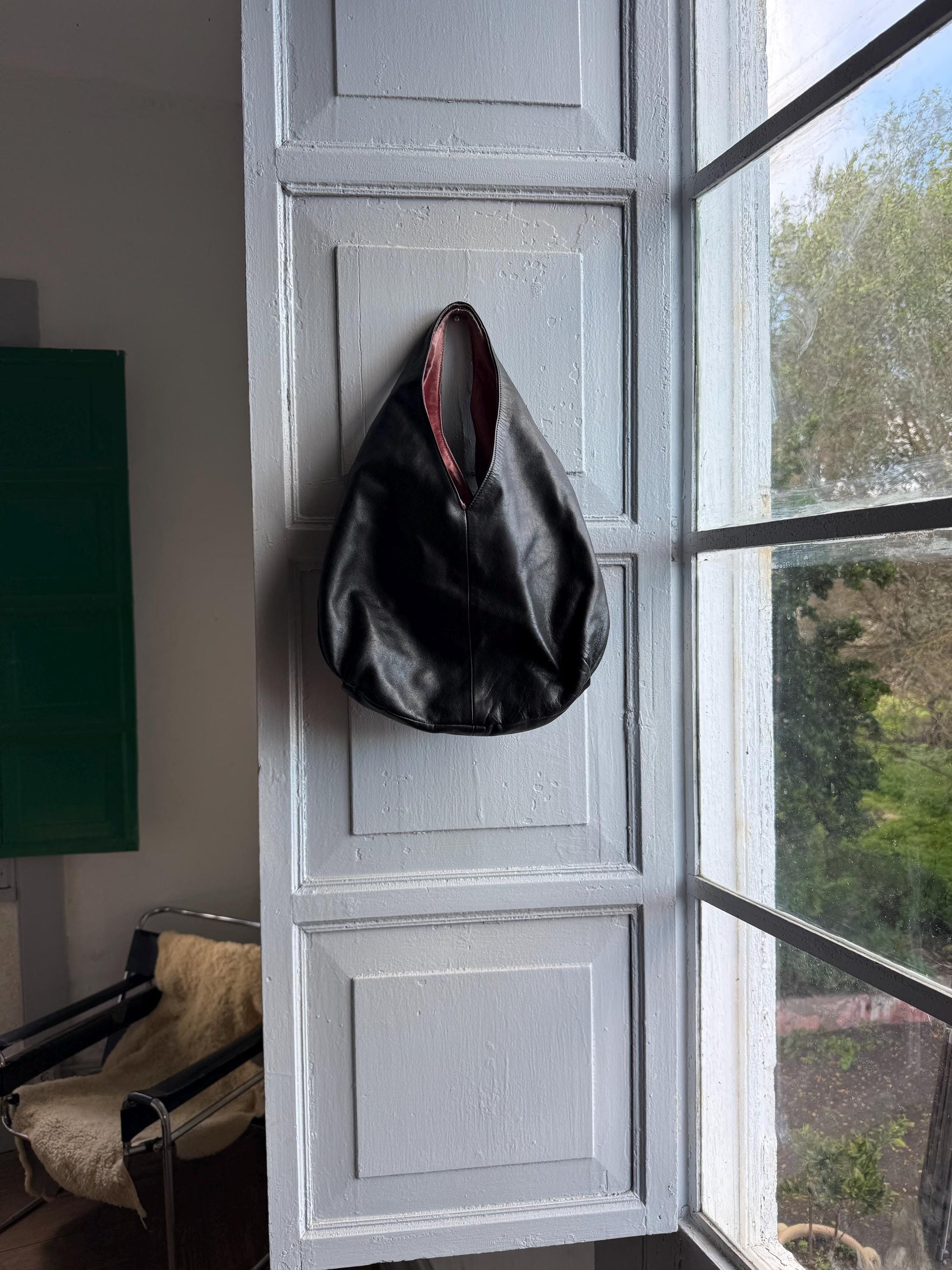 Gianni Chiarini Vintage Black Leather Bag — back view