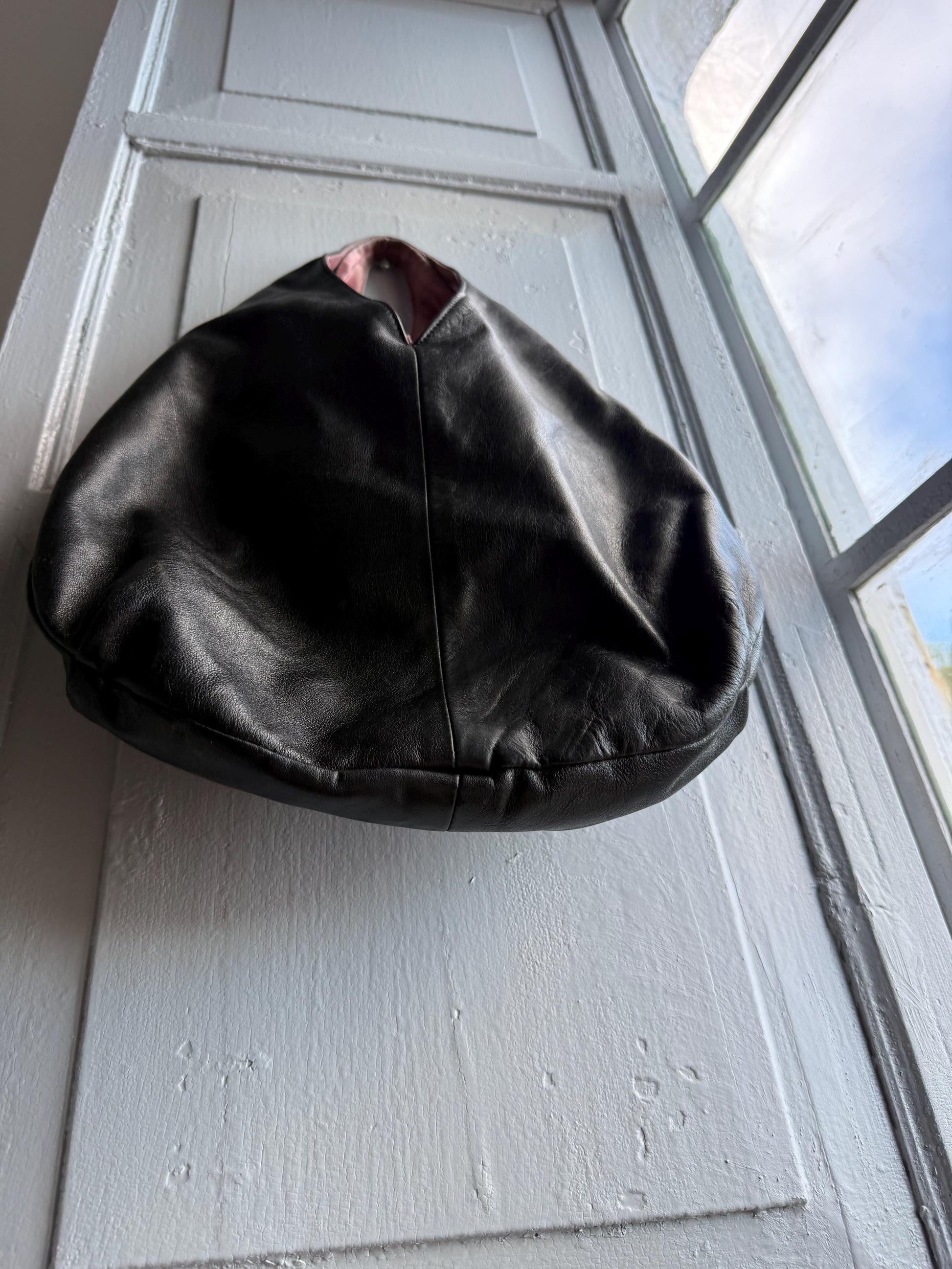 Gianni Chiarini Vintage Black Leather Bag — additional view 8