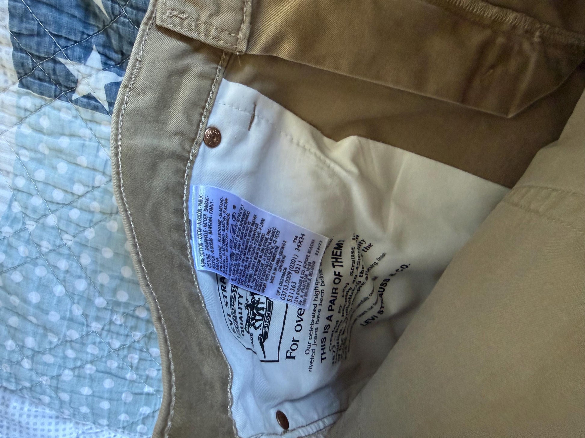 90s Levi’s White Tab Straight Leg Pants — additional view 13