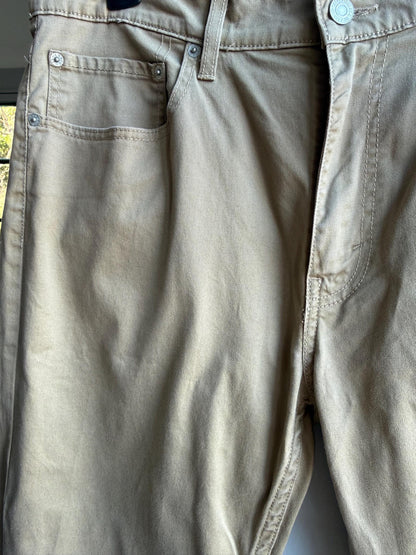 90s Levi’s White Tab Straight Leg Pants — additional view 9