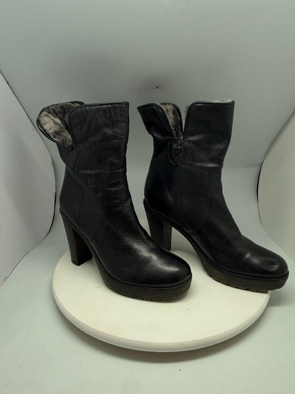 Vintage Black Leather High Heel Boots — fabric close-up