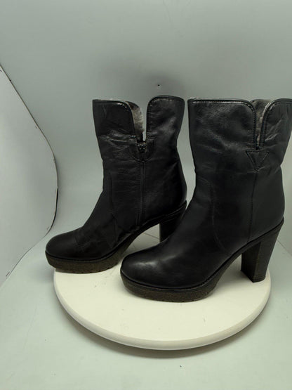 Vintage Black Leather High Heel Boots — additional view 5