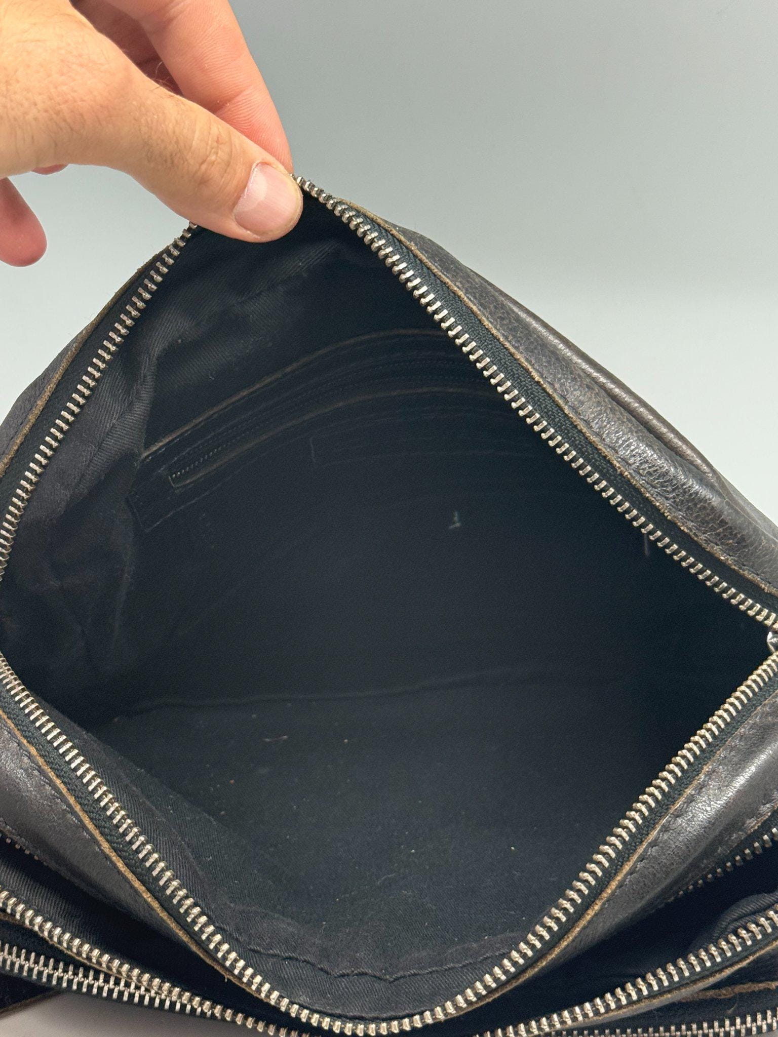 Vintage Black Leather Crossbody Bag — additional view 5