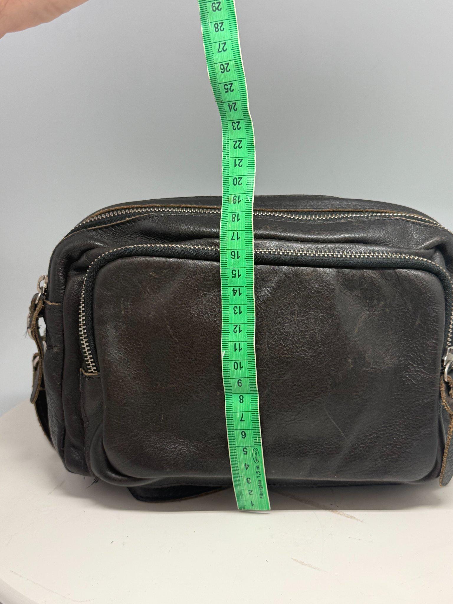 Vintage Black Leather Crossbody Bag — additional view 9