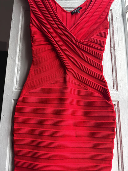 Sexy red bodycon dress, hourglass figure fit, Date night outfit, Valentines dress, XS