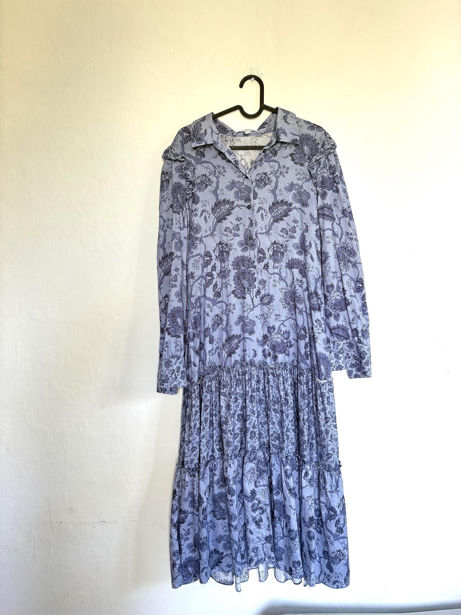 Pedro del Hierro blue floral maxi dress, Flower print summer dress with long sleeves, L