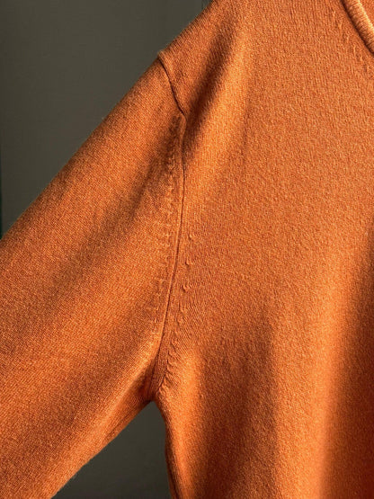Vintage Orange Lambswool V-Neck Jumper — additional view 5