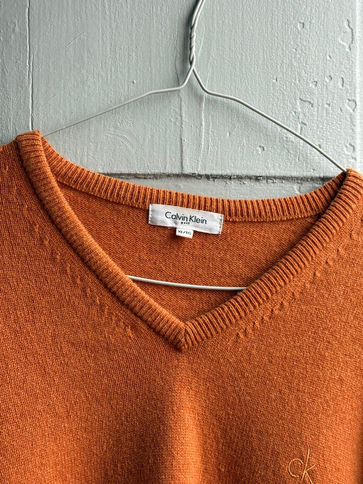 Vintage Orange Lambswool V-Neck Jumper — additional view 6