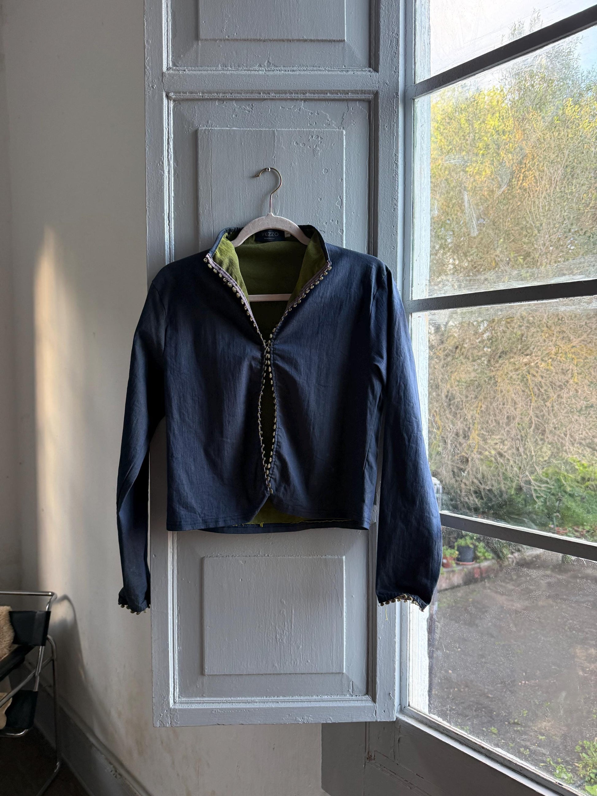 Vintage Y2K Blue and Green Women's Top — detail
