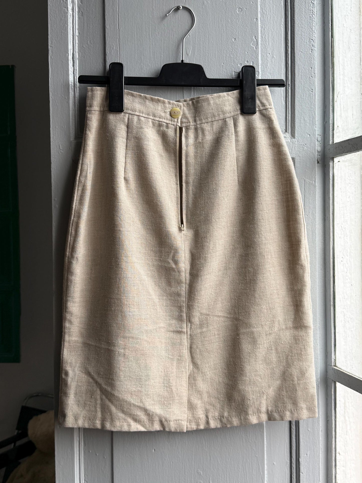Beige High-Waisted Linen Pencil Skirt — additional view 5