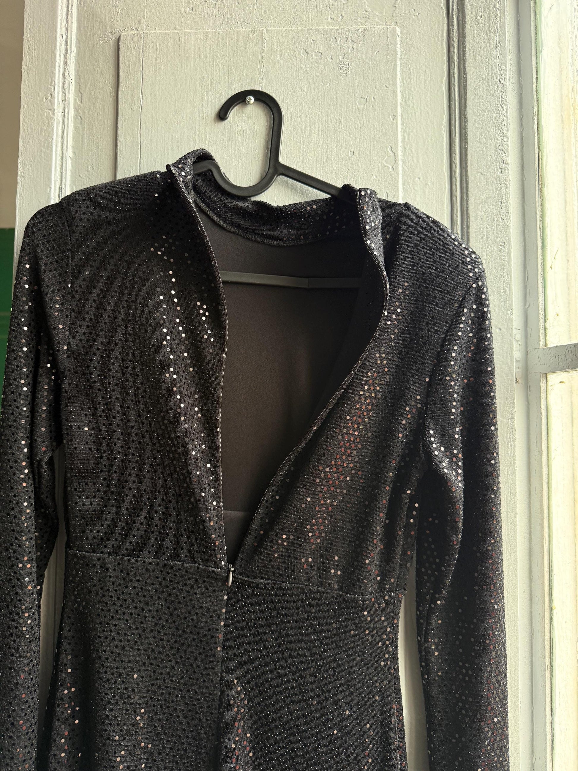 Simple black sparkly mini dress, fitted silhouette, New years eve outfit, Date night out, XXS