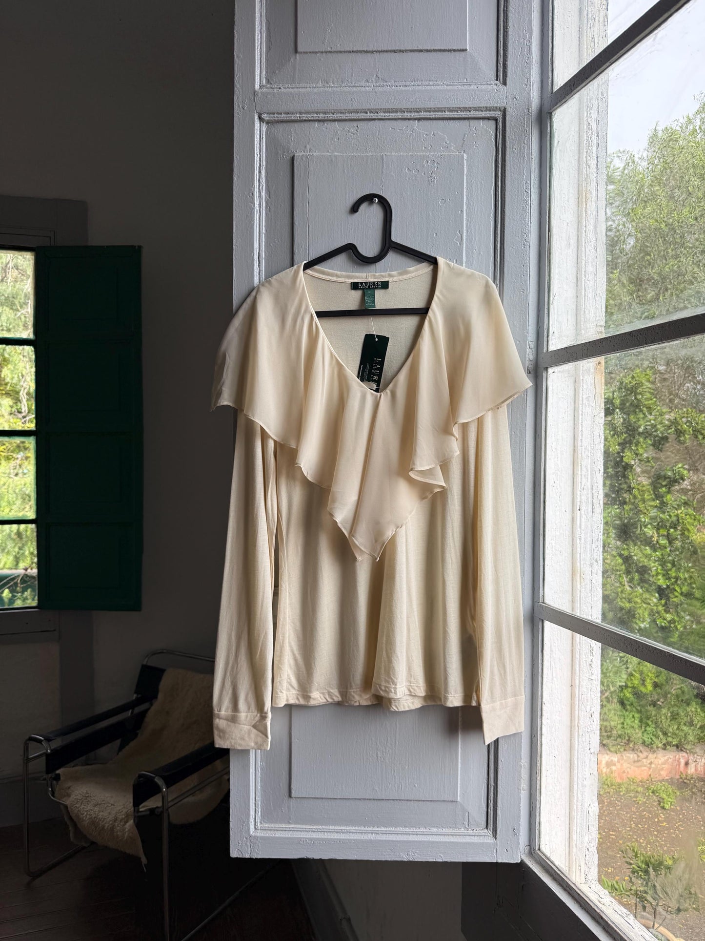 Ruffle Blouse in Classic White — detail