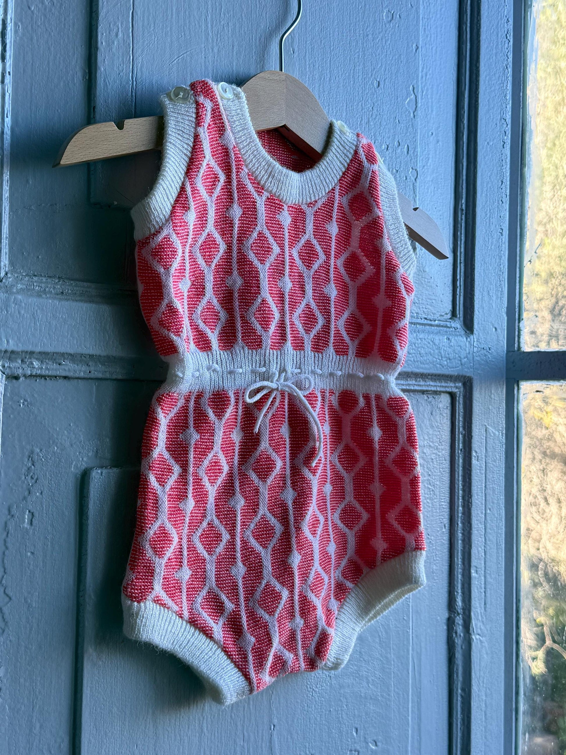 Vintage Retro Baby Romper — fabric close-up