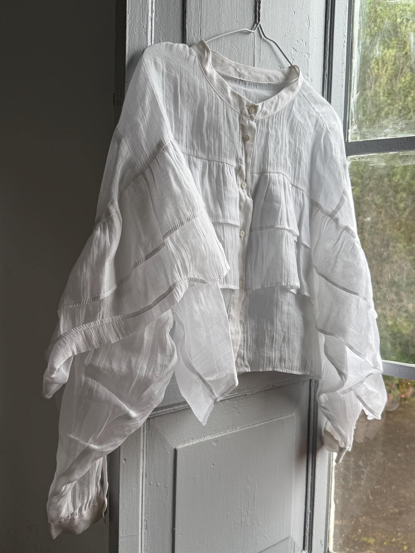 Ruffled Sleeve Cotton Cropped Blouse — additional view 7