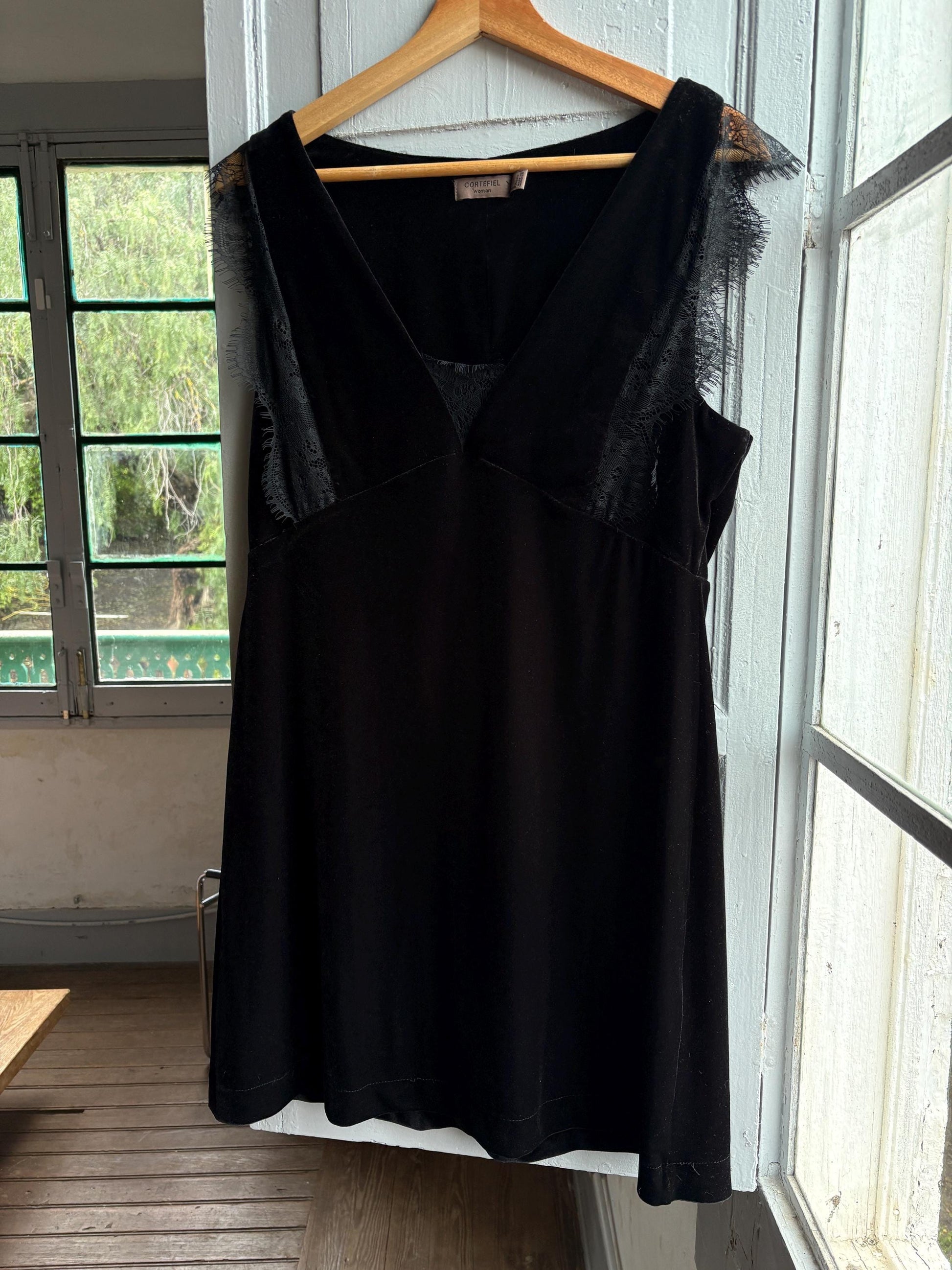 Black velvet a-line dress, Simple black short formal dress, Size L - UK 12