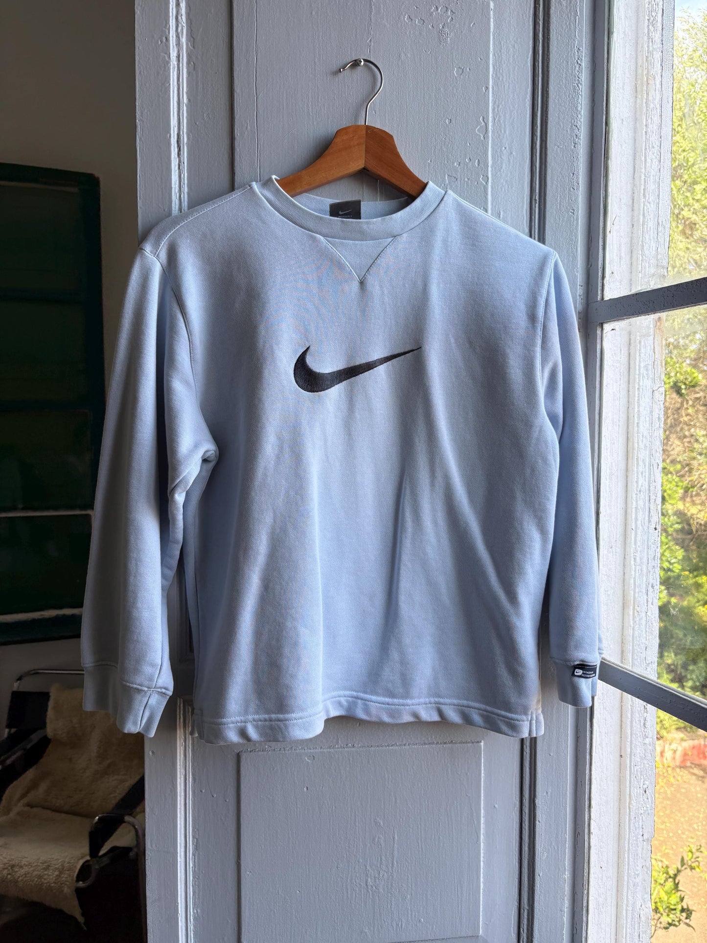 Vintage Light Blue Nike Kids Jumper — additional view 7