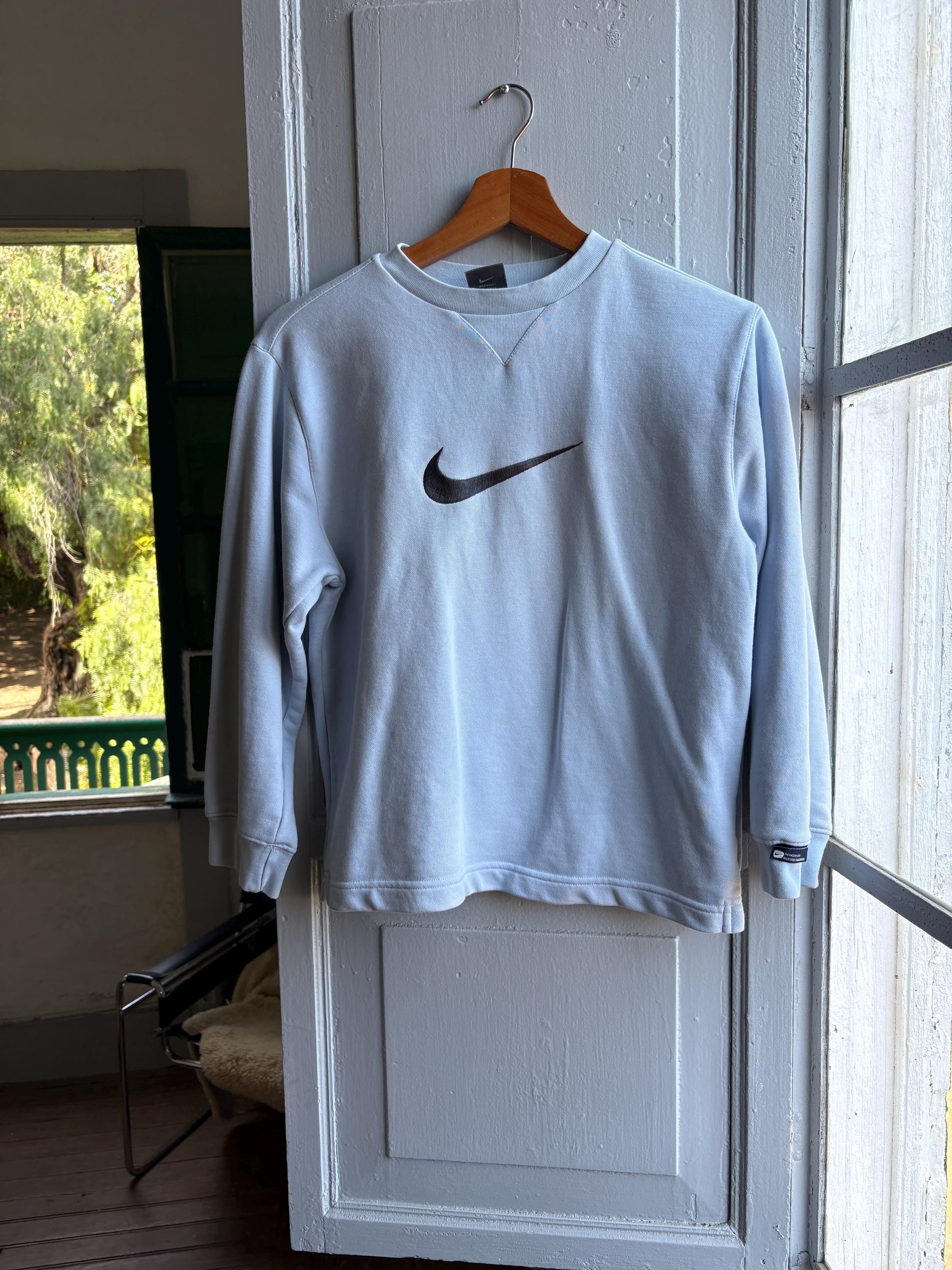 Vintage Light Blue Nike Kids Jumper — additional view 10