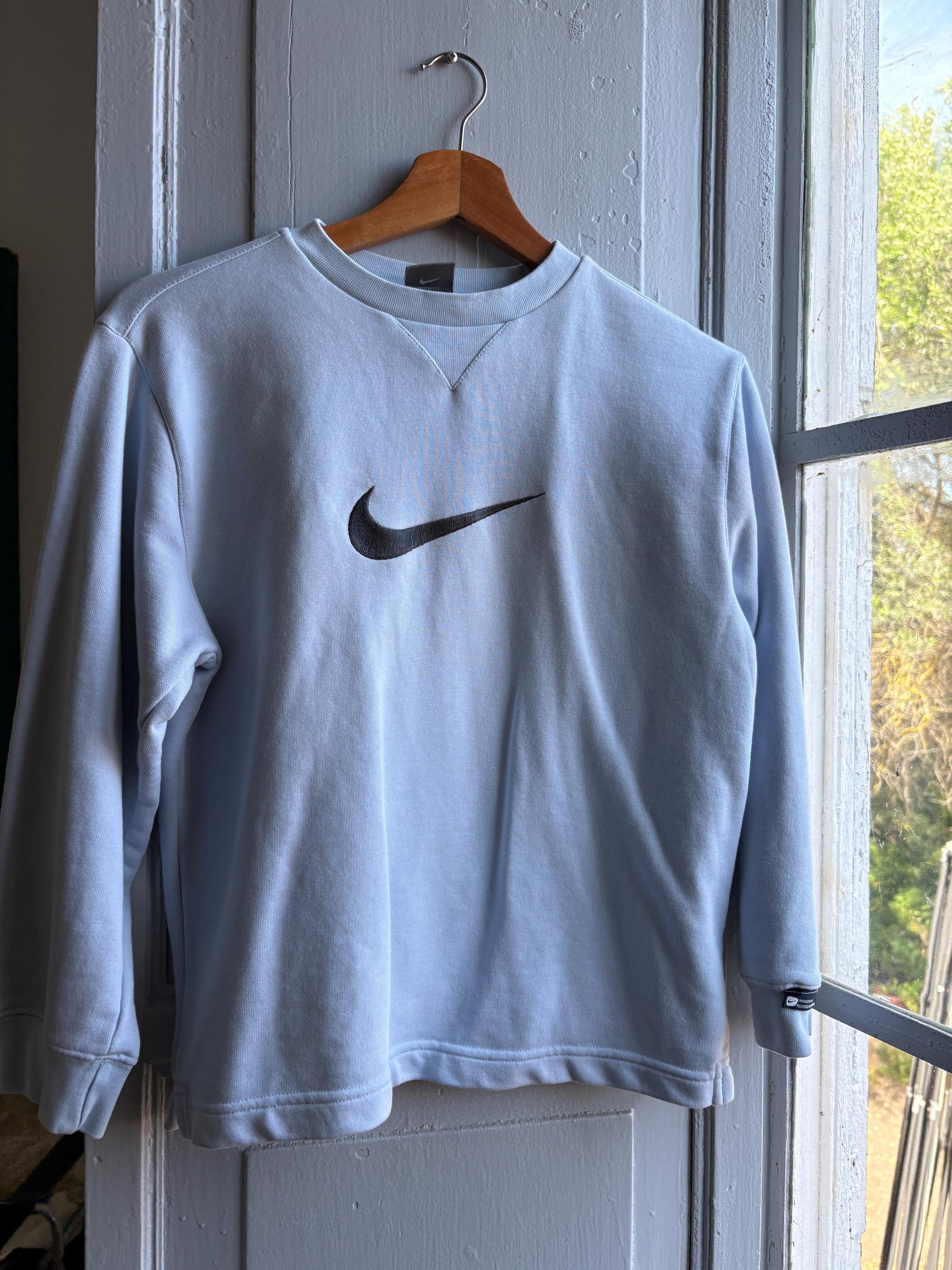 Vintage Light Blue Nike Kids Jumper — additional view 5